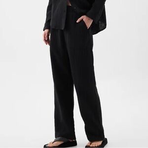 GAP Black Women's Pants